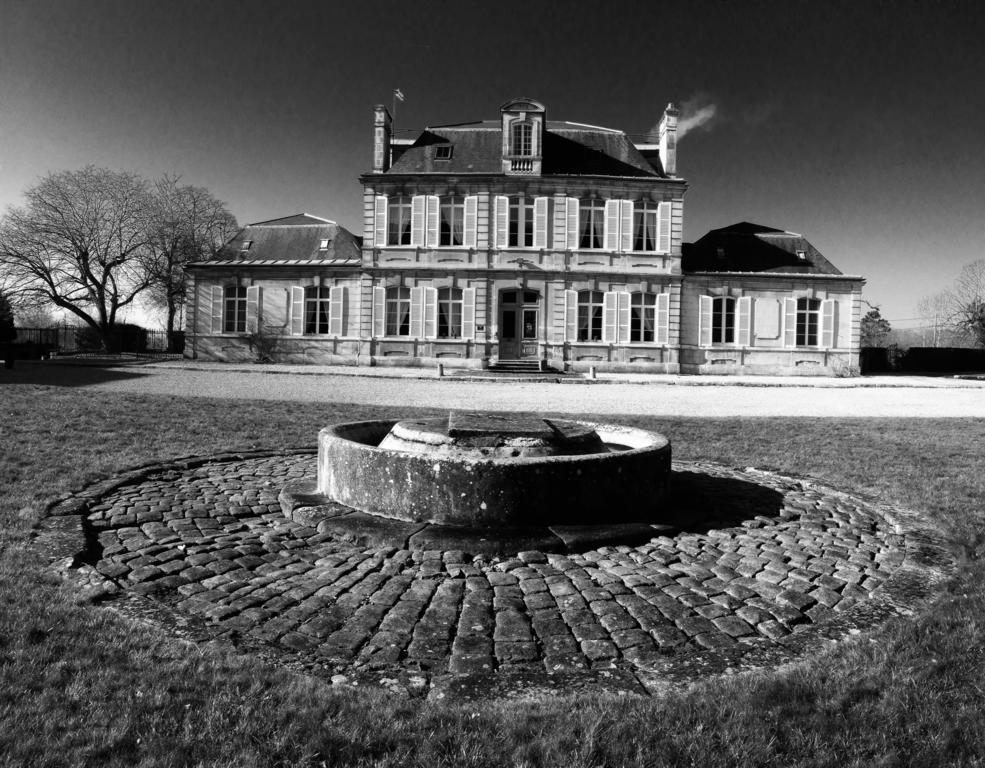 Septmonts Grand Gite 15 Personnes, 9 Chambres, 100Km De Paris En Exclusivite מראה חיצוני תמונה
