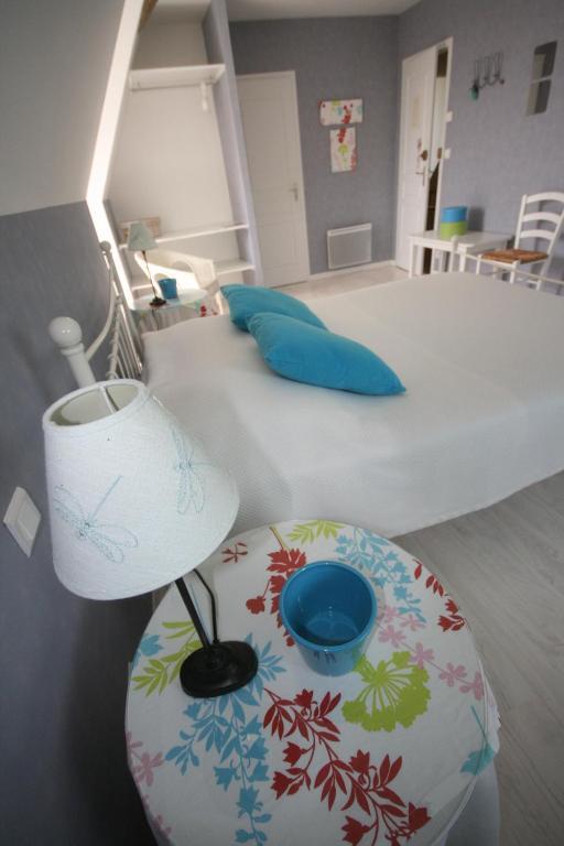 Septmonts Grand Gite 15 Personnes, 9 Chambres, 100Km De Paris En Exclusivite חדר תמונה